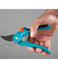 GARDENA Bypass Gartenschere B/S-M -Gartenleben Verkauf 6916308 WE DE 002 GardenaGartenschereBS M